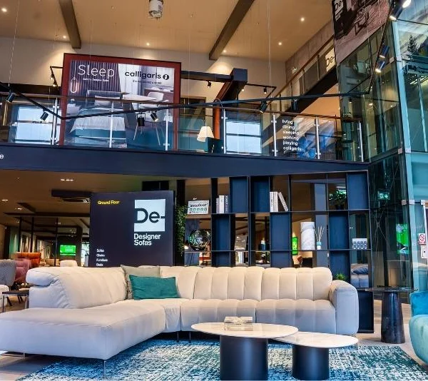 Furniture & Flooring